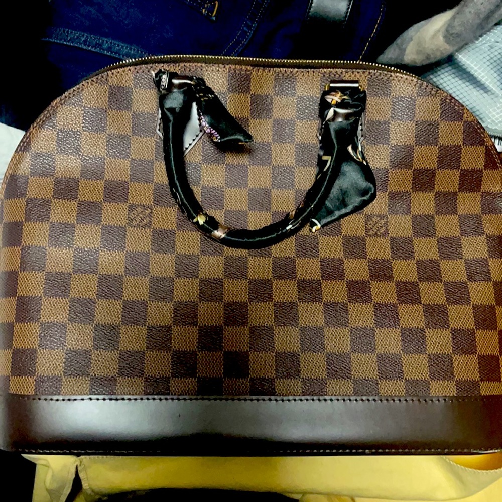 Louis Vuitton, Damier Ebene, Alma MM